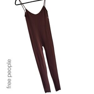 NWT | FREE PEOPLE INTIMATELY SEAMLESS CAT SUIT CHOCOLATE  MERLOT | XS/SMALL